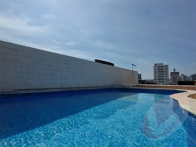 Sobrado 3 quartos e 2 banheiros, à venda, no bairro Guilhermina em Praia Grande