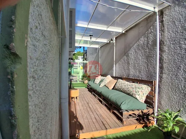 Sobrado com 169m² 2 quartos e 1 banheiro, à venda, no bairro Rio Branco em Porto Alegre