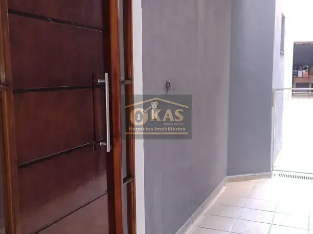 Sobrado com 180m² 3 quartos e 3 banheiros, à venda, no bairro Vila Urupês em Suzano