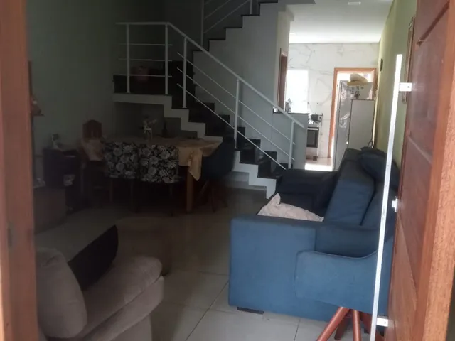 Sobrado 3 quartos e 2 banheiros, à venda, no bairro Vila Alto de Santo André em Santo André