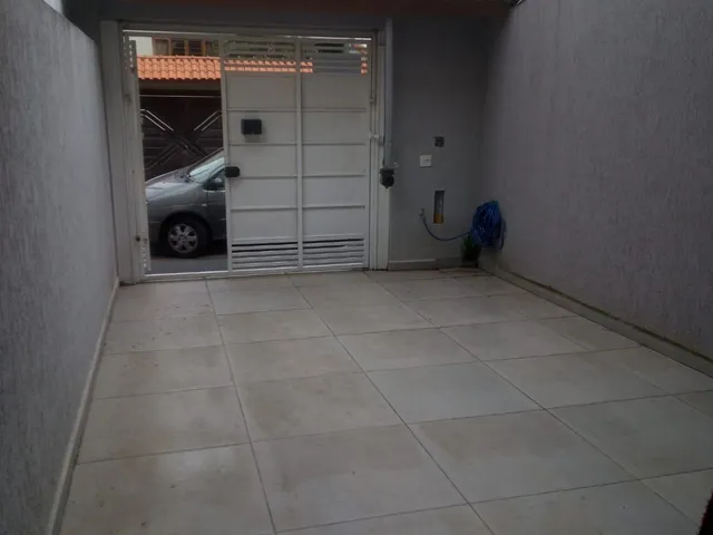 Sobrado 3 quartos e 2 banheiros, à venda, no bairro Vila Alto de Santo André em Santo André
