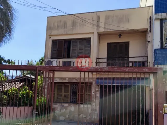 Sobrado com 210m² 3 quartos e 3 banheiros, à venda, no bairro Partenon em Porto Alegre