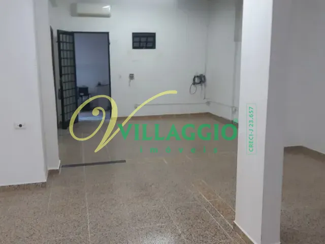 Sobrado com 260m², para alugar, no bairro Vila Aurora em São José do Rio Preto