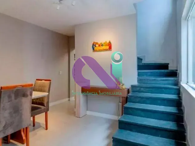 Sobrado com 200m² 3 quartos e 2 banheiros, à venda, no bairro Jardim D'Abril em Osasco