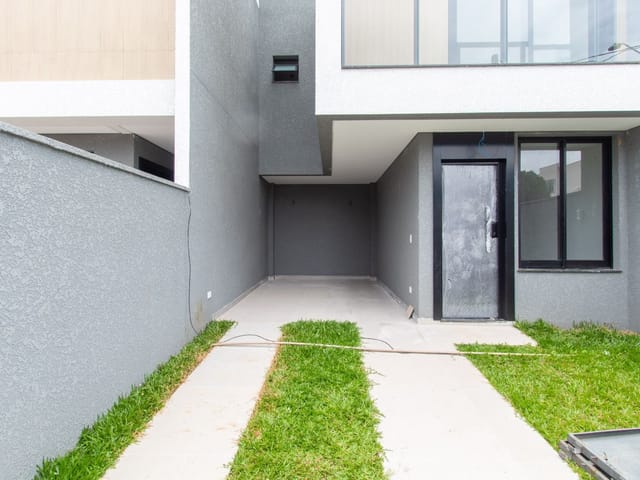 Sobrado com 90m² 3 quartos e 3 banheiros, à venda, no bairro Pilarzinho em Curitiba