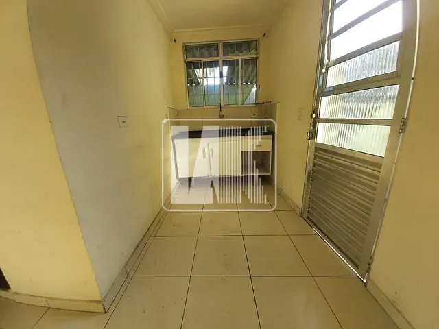 Sobrado com 151m² 1 quarto e 1 banheiro, à venda, no bairro Vila Palmares em Santo André