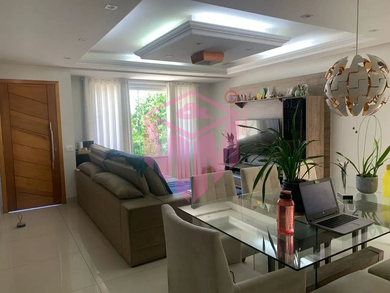 Sobrado, 3 quartos, 194 m² - Foto 1