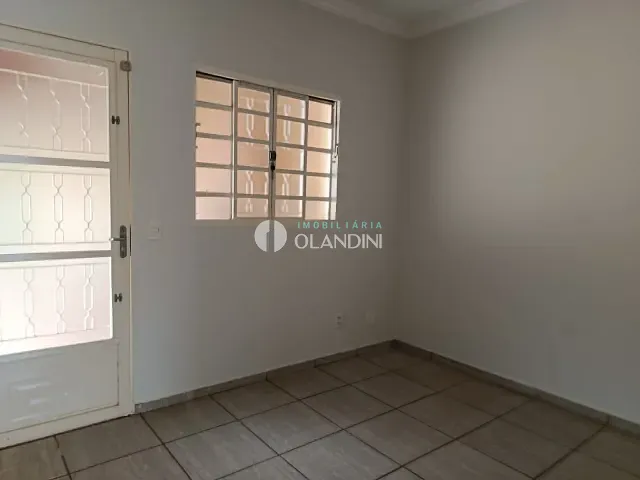 Sobrado com 293m², à venda, no bairro Centro em Artur Nogueira