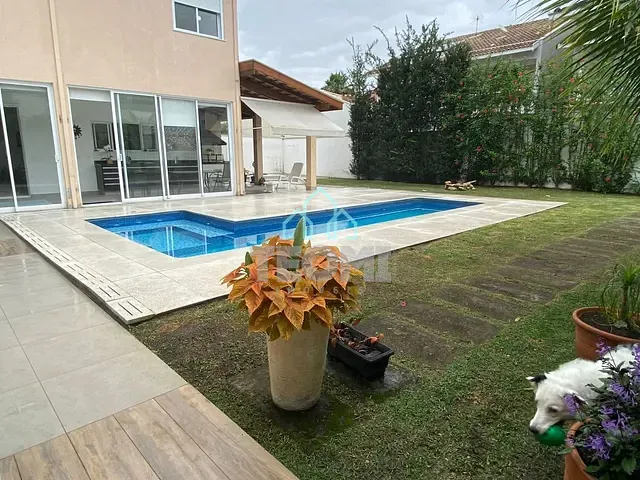 Sobrado com 600m² 3 quartos e 5 banheiros, à venda, no bairro Campos do Conde II Versailles em Tremembé