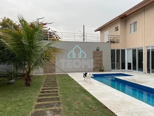 Sobrado com 600m² 3 quartos e 5 banheiros, à venda, no bairro Campos do Conde II Versailles em Tremembé