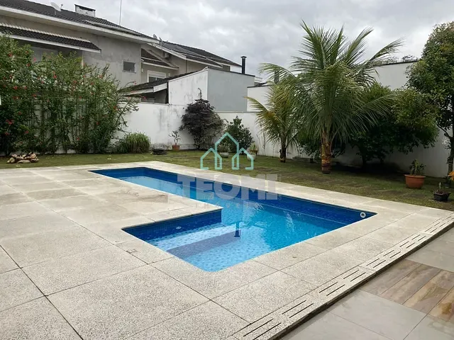 Sobrado com 600m² 3 quartos e 5 banheiros, à venda, no bairro Campos do Conde II Versailles em Tremembé