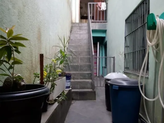Sobrado 3 quartos e 2 banheiros, à venda ou para alugar, no bairro Jardim Stella em Santo André