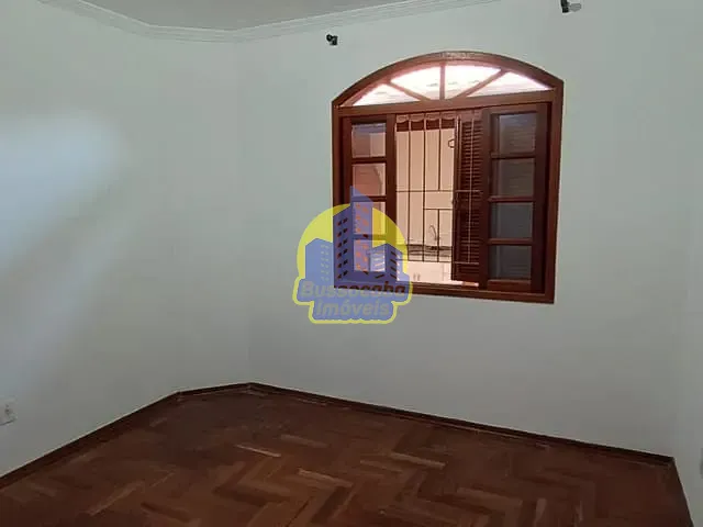 Sobrado com 125m² 3 quartos e 3 banheiros, à venda, no bairro Santo Antônio em Osasco