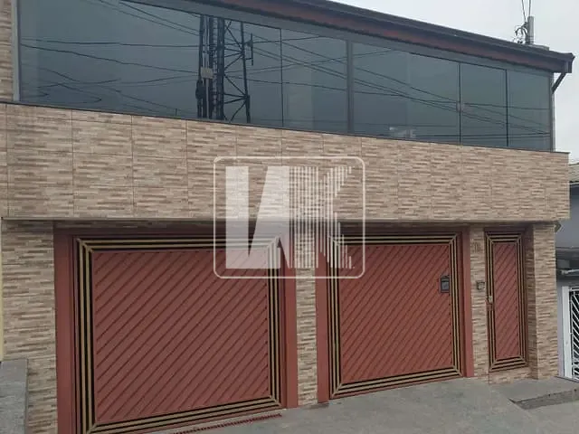 Sobrado com 141m² 2 quartos e 2 banheiros, à venda, no bairro Jardim Monções em Santo André