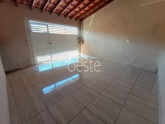 Sobrado com 125m² 4 quartos e 3 banheiros, à venda, no bairro Jardim Santa Rita de Cássia em Santa Bárbara D'Oeste