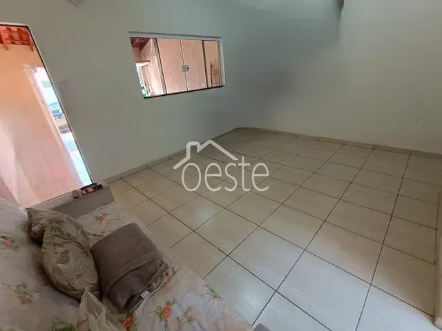 Sobrado com 125m² 4 quartos e 3 banheiros, à venda, no bairro Jardim Santa Rita de Cássia em Santa Bárbara D'Oeste