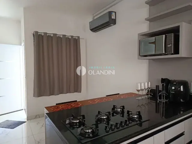 Sobrado para alugar, no bairro Residencial dos Ipês em Artur Nogueira