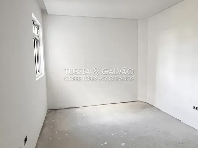 Casa com 125m² 3 quartos e 4 banheiros, à venda, no bairro Boqueirão em Curitiba