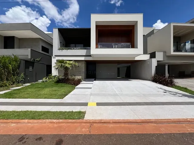Sobrado com 412m² 3 quartos e 5 banheiros, à venda, no bairro Parque Residencial Damha IV em Campo Grande