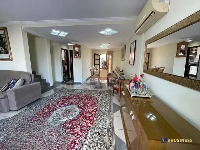 Sobrado com 210m² 3 quartos e 1 banheiro, à venda, no bairro Osvaldo Cruz em São Caetano do Sul