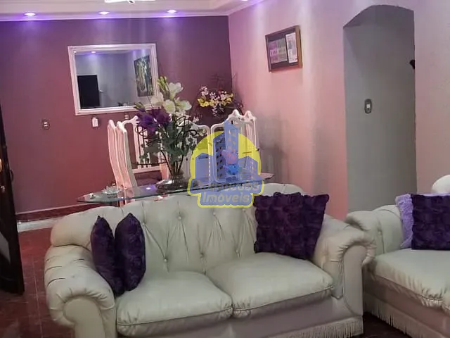 Sobrado com 330m² 4 quartos e 4 banheiros, à venda, no bairro Parque Continental em São Paulo