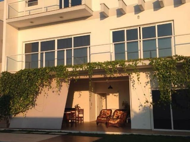 Foto do Sobrado - Sobrado residencial à venda, Condomínio Residencial Jaguary, São José dos Campos. | INDEPENDENCE NEGOCIOS IMOBILIARIOS LTDA