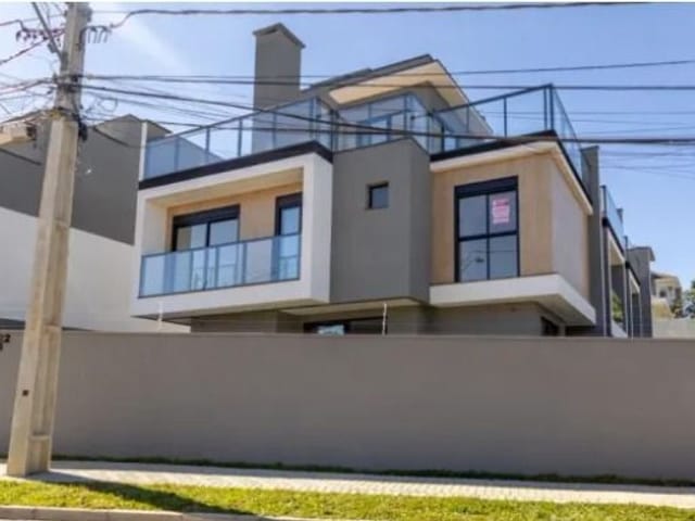 Sobrado com 120m² 3 quartos e 3 banheiros, à venda, no bairro Pilarzinho em Curitiba