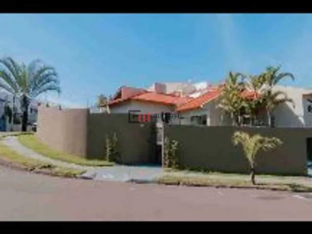 Sobrado com 415m² 3 quartos e 3 banheiros, à venda, no bairro Jardim Vila Rica em Cambé