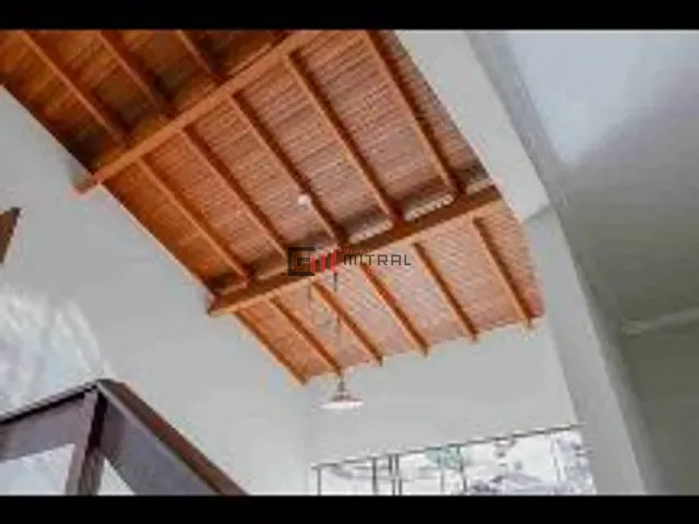 Sobrado com 415m² 3 quartos e 3 banheiros, à venda, no bairro Jardim Vila Rica em Cambé