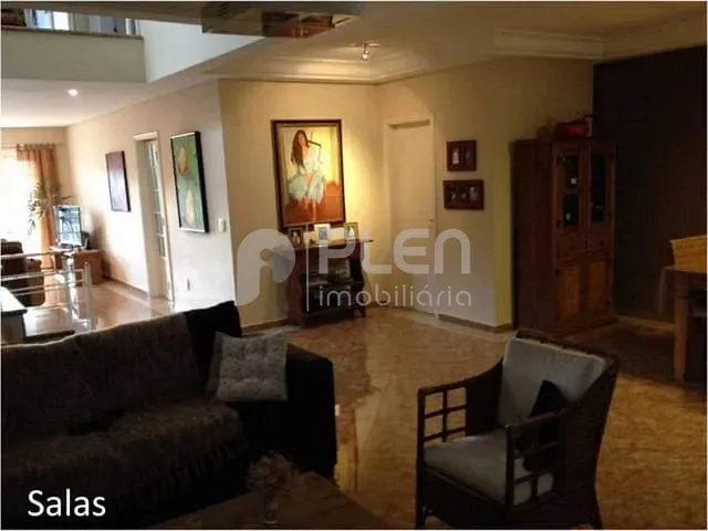 Sobrado 3 quartos e 6 banheiros, à venda, no bairro Horto Florestal em São Paulo