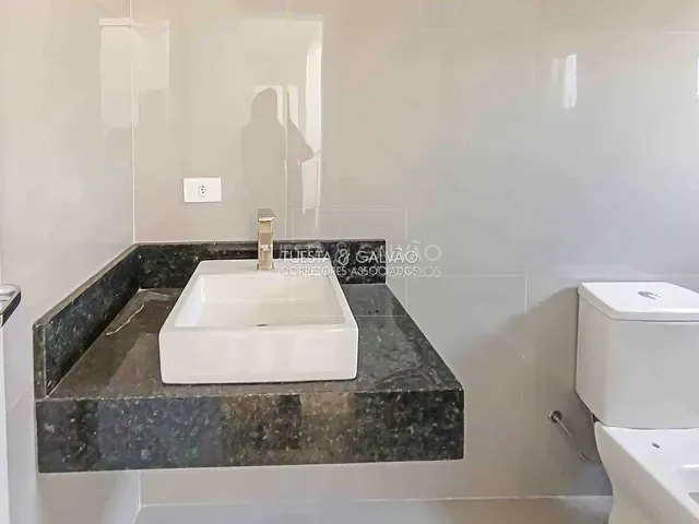 Sobrado com 123m² 3 quartos e 3 banheiros, à venda, no bairro Bairro Alto em Curitiba