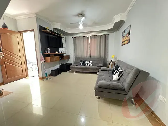 Sobrado com 125m² 3 quartos e 2 banheiros, à venda, no bairro Caiçara em Praia Grande