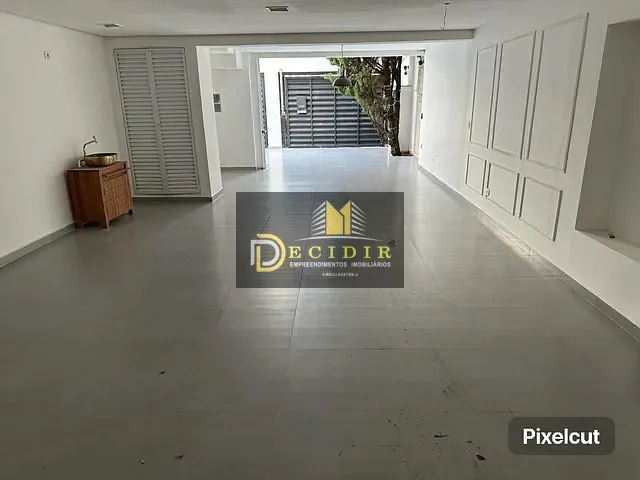 Sobrado 3 quartos e 2 banheiros, à venda ou para alugar, no bairro Água Rasa em São Paulo
