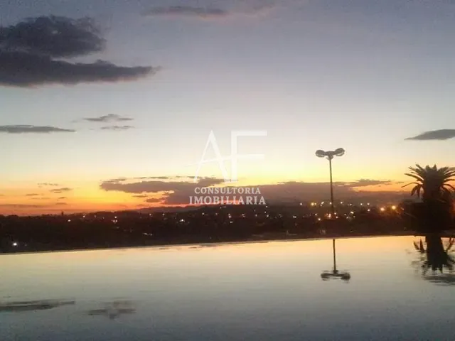 Sobrado com 4200m², à venda ou para alugar, no bairro Chácaras Cataguá em Taubaté