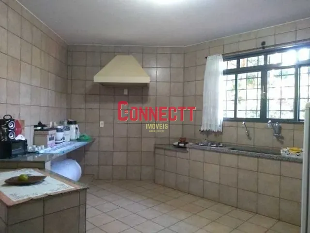 Sobrado com 1500m² 4 quartos e 6 banheiros, à venda, no bairro City Ribeirão em Ribeirão Preto