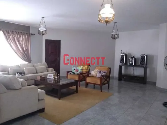 Sobrado com 1500m² 4 quartos e 6 banheiros, à venda, no bairro City Ribeirão em Ribeirão Preto