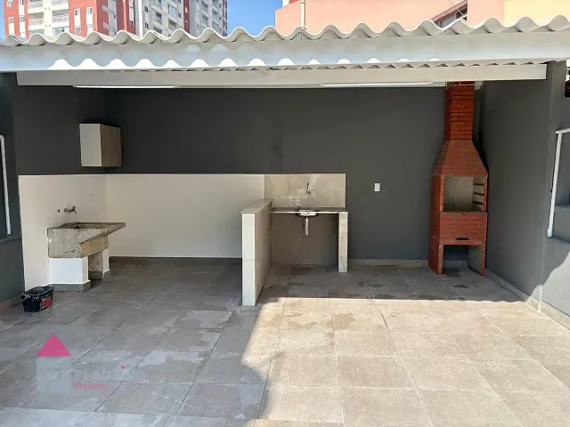 Sobrado com 250m² 3 quartos e 1 banheiro, à venda, no bairro Centro em Diadema