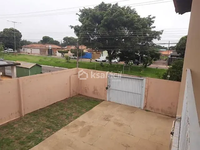 Sobrado com 360m² 4 quartos e 2 banheiros, à venda, no bairro Vila Palmira em Campo Grande