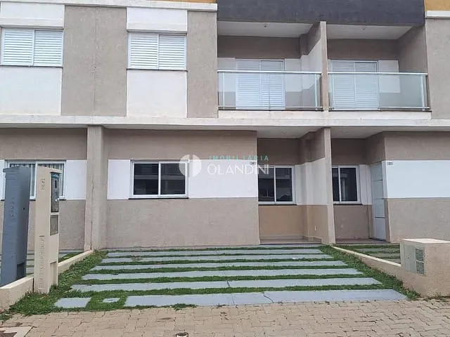 Sobrado 2 quartos e 3 banheiros, à venda ou para alugar, no bairro Residencial dos Ipês em Artur Nogueira