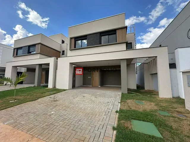 Sobrado com 222m² 3 quartos e 3 banheiros, à venda, no bairro Residencial Jardins Lyon em Aparecida de Goiânia