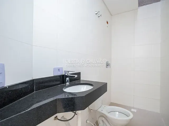 Casa com 147m² 3 quartos e 3 banheiros, à venda, no bairro Lindóia em Curitiba