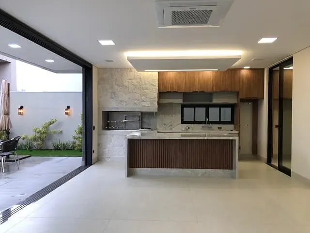 Sobrado com 450m² 4 quartos e 7 banheiros, à venda, no bairro Residencial Damha em Campo Grande
