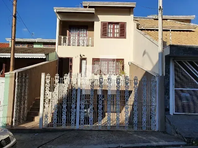Sobrado com 150m² 3 quartos e 4 banheiros, à venda, no bairro Vila Galvão em Jundiaí