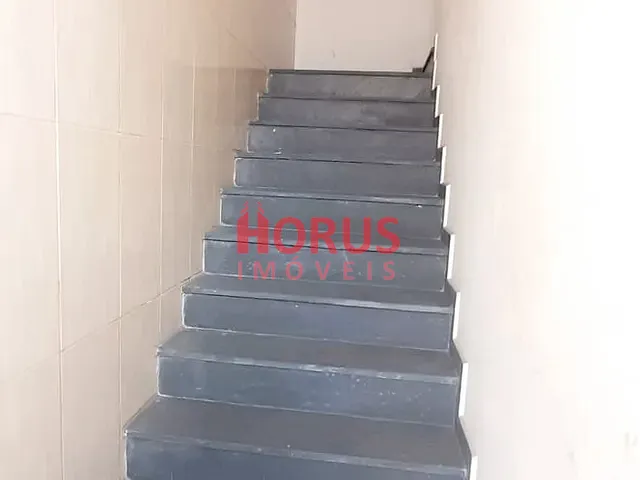 Sobrado 4 quartos e 6 banheiros, para alugar, no bairro Vila Diva (Zona Norte) em São Paulo