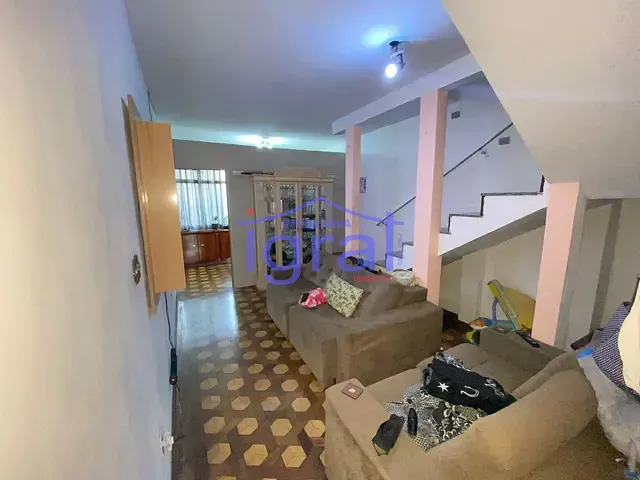 Sobrado com 200m² 4 quartos e 2 banheiros, à venda, no bairro Vila do Encontro em São Paulo