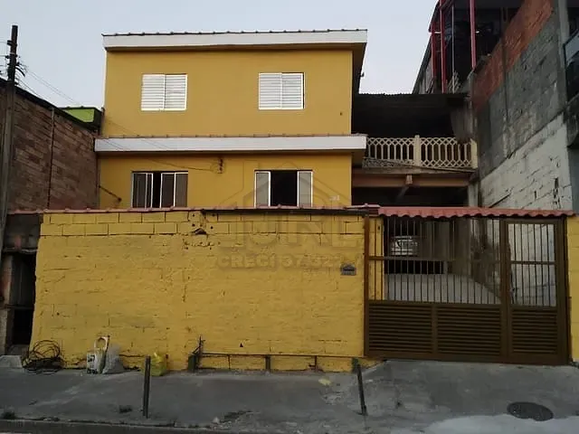 Sobrado com 250m² 4 quartos e 2 banheiros, à venda, no bairro Jardim São Judas em Mauá