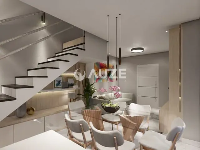 Sobrado com 104m² 3 quartos e 3 banheiros, à venda, no bairro Xaxim em Curitiba
