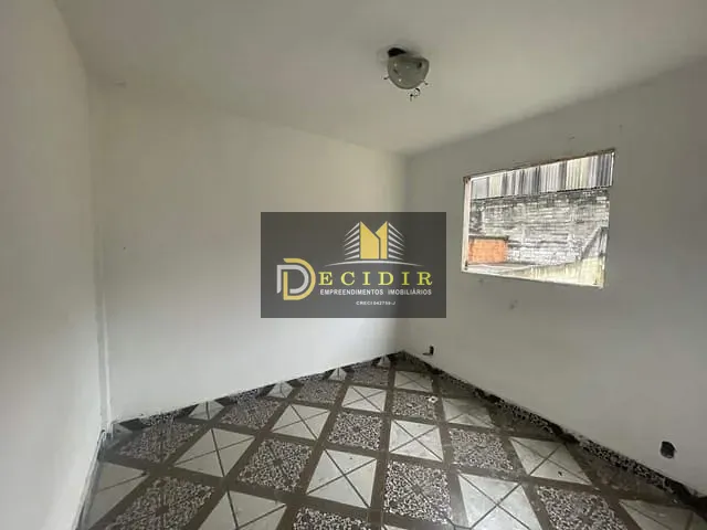 Sobrado com 256m² 3 quartos e 2 banheiros, à venda, no bairro Limoeiro em São Paulo