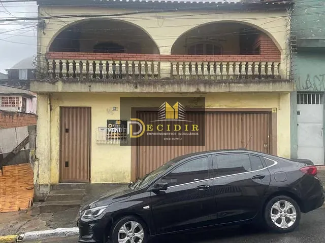Sobrado com 256m² 3 quartos e 2 banheiros, à venda, no bairro Limoeiro em São Paulo