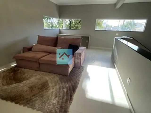 Sobrado com 250m² 5 quartos e 5 banheiros, à venda, no bairro Loteamento Residencial Campos do Conde II em Não informado